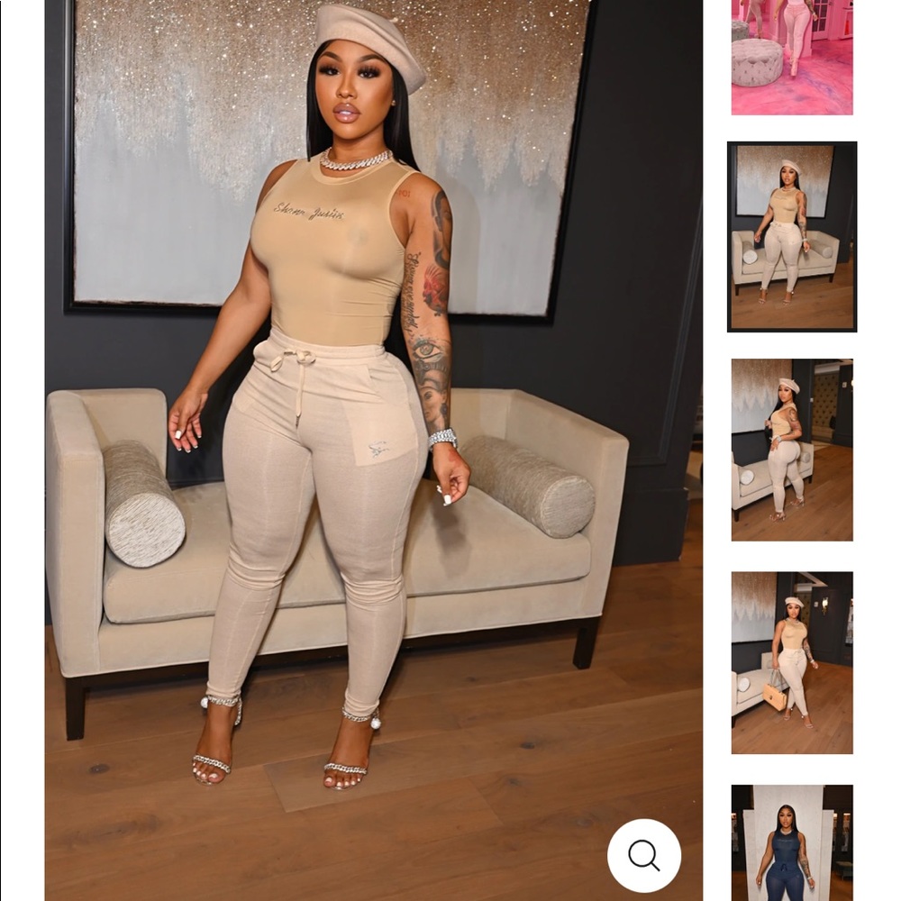 Shane Justin 2 piece set. Nude.Size Large